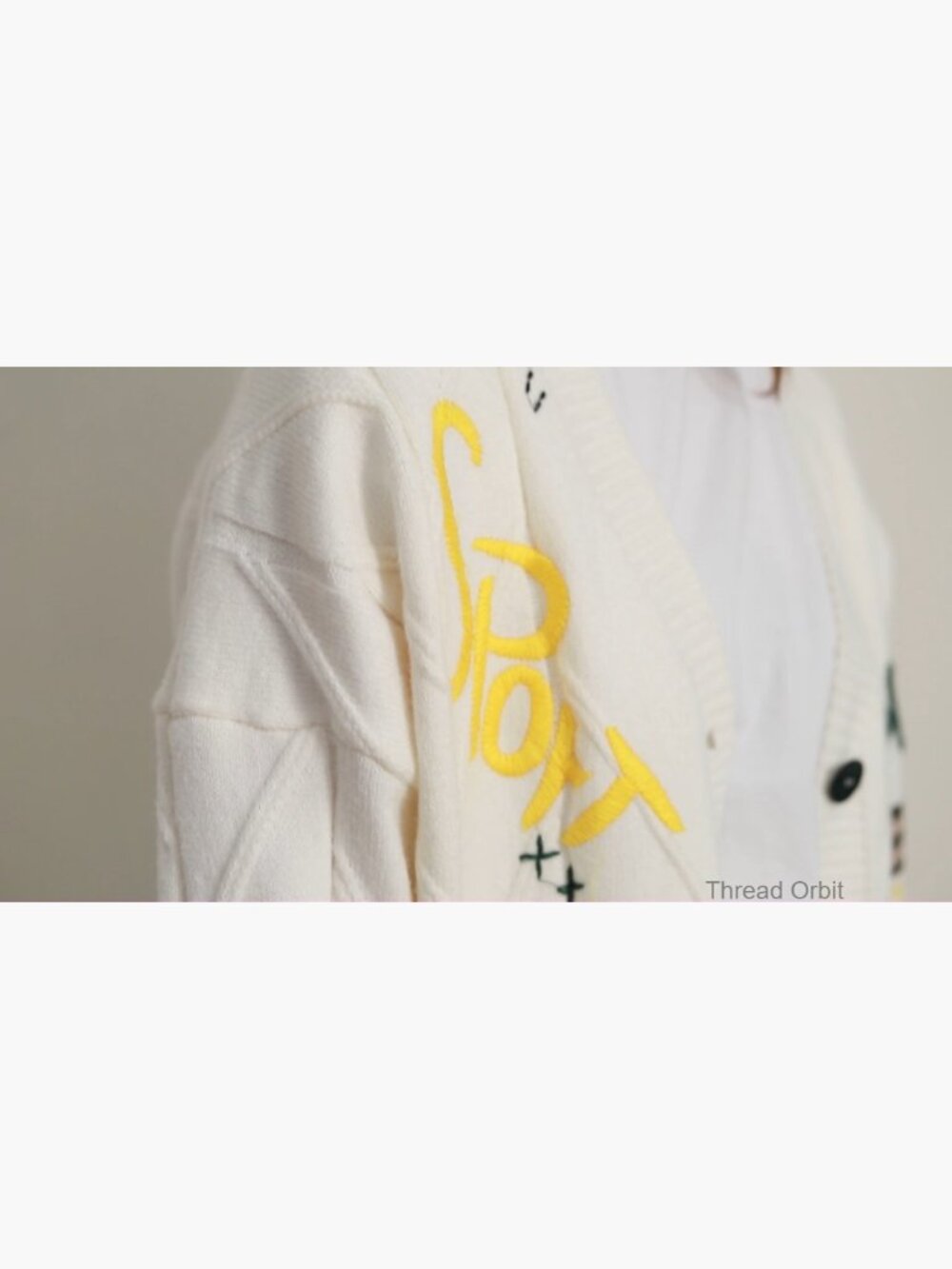 Women's Cable Knit Long Sleeve V-Neck Cardigan Sweater - Picture 7 of 7